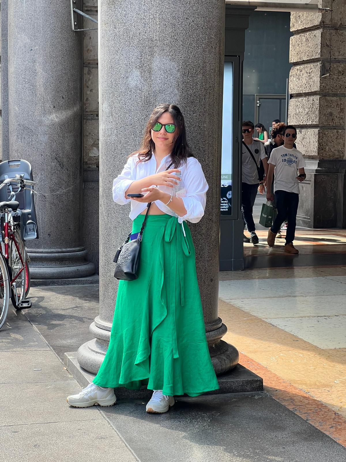 Kelly Green Ruffle Wrap Skirt – Deni